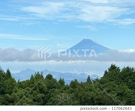Mount Fuji  117062683
