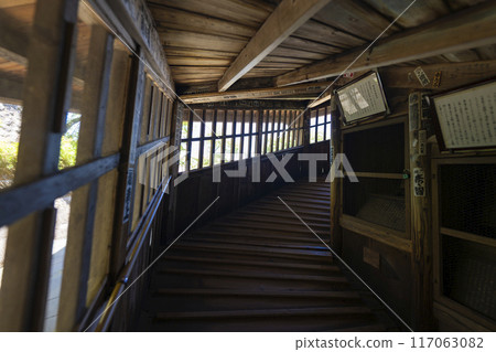 會津佐佐堂(Entsu Sanpodo)的螺旋樓梯 會津佐佐堂(Entsu Sanpodo)的螺旋樓梯 117063082