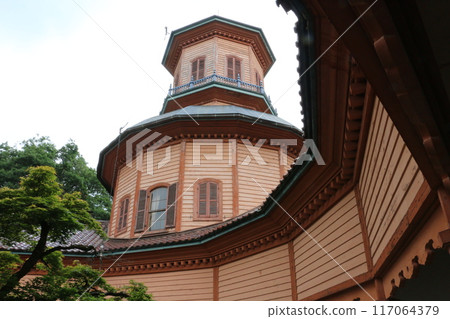 The former Saiseikan Hospital main building conveys the spirit of the Meiji era 117064379
