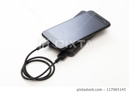 Smartphone and mobile battery 117065145
