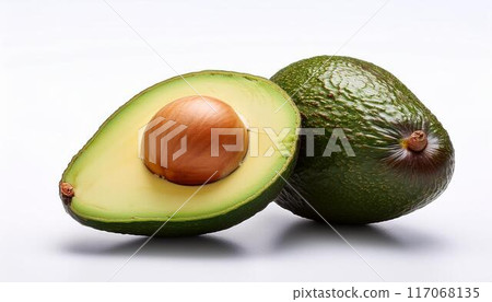 Avocado cut 117068135