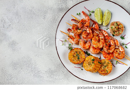 tiger prawns on skewers, shrimp kebab, with corn, fried, homemade, no people, tiger prawns on skewers, shrimp kebab, with corn, fried, homemade, no people, 117068682