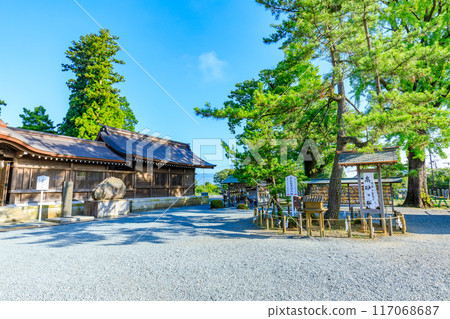 Aso Shrine in summer, Aso City, Kumamoto Prefecture 117068687
