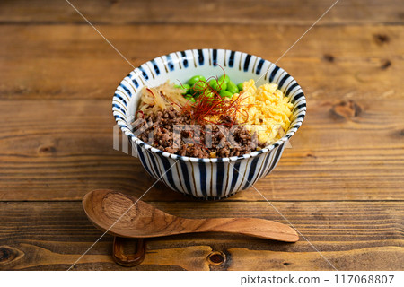 4-color rice bowl 117068807