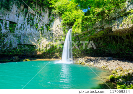 夏季宇野子瀑布 宮崎縣五瀨町 117069224