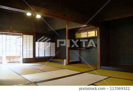 Fukiya Furusatomura (former Katayama family residence), first floor guest room (tokonoma) 117069322