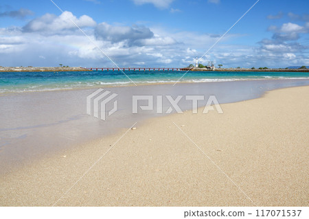 Okinawa's beautiful sandy beaches. Marriott foreign luxury hotel Sheraton Okinawa Sunmarina Okinawa's beautiful sandy beaches. Marriott foreign luxury hotel Sheraton Okinawa Sunmarina 117071537