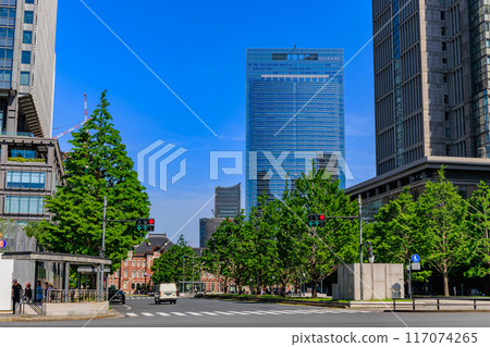 Tokyo Station and Tokyo Midtown Yaesu as seen from Hibiya Street in Marunouchi, Chiyoda Ward, Tokyo 117074265