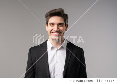 Portrait businessman boss in business dress code suit. Smiling agent dealer man 117075547