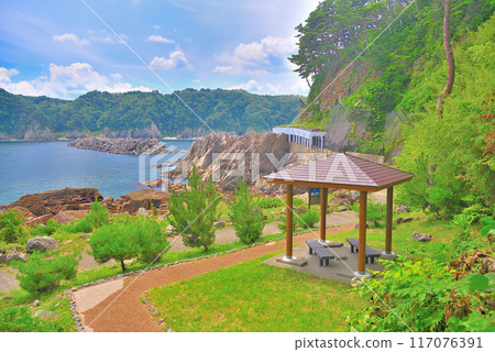 可以近距離觀賞東北、佐野岩、佐野岩的佐野園地散步道/岩手縣宮古市 117076391