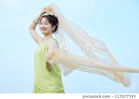 Summer woman portrait Summer woman portrait 117077593