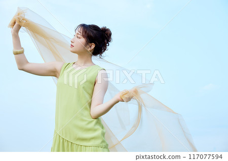 夏天的女人肖像 夏天的女人肖像 117077594