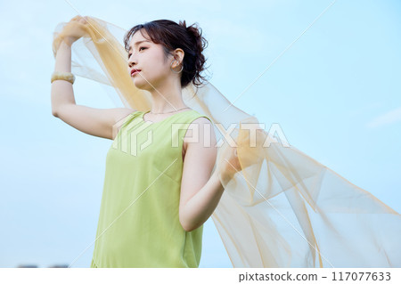 夏天的女人肖像 117077633