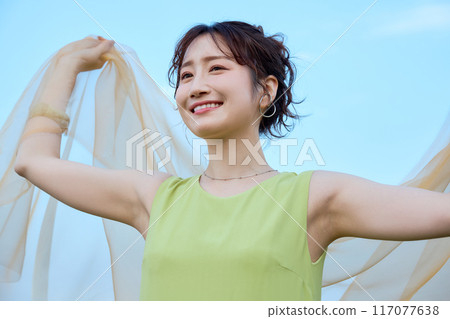 夏天的女人肖像 117077638