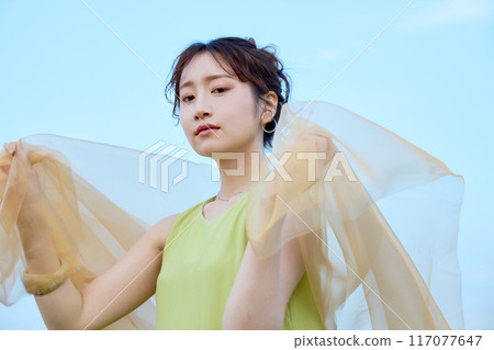 夏天的女人肖像 117077647