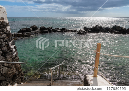 The coast near the village of Arrieta, Lanzarote, Canary Islands 117080593