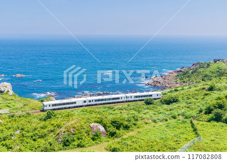 沿著青森縣八戶市種差海岸奔跑的東北情感 沿著青森縣八戶市種差海岸奔跑的東北情感 117082808