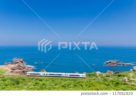 "Aomori Prefecture" Tohoku Emotion Running on the Tanesashi Coast, Hachinohe City 117082820