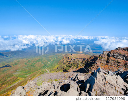 Climbing Mt. Chokai in autumn: View from the summit (Shinzan) Climbing Mt. Chokai in autumn: View from the summit (Shinzan) 117084098