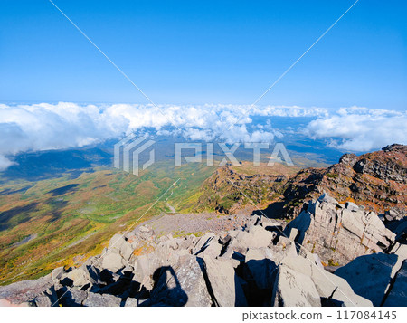 Climbing Mt. Chokai in autumn: View from the summit (Shinzan) Climbing Mt. Chokai in autumn: View from the summit (Shinzan) 117084145