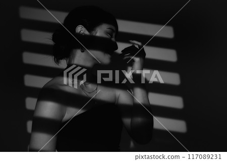光與影女性肖像 光與影女性肖像 117089231