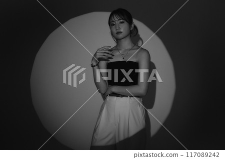 Female portrait in light and shadow Female portrait in light and shadow 117089242