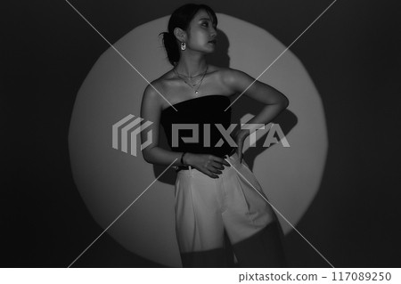 Female portrait in light and shadow Female portrait in light and shadow 117089250