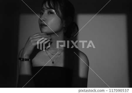 光與影女性肖像 光與影女性肖像 117090537