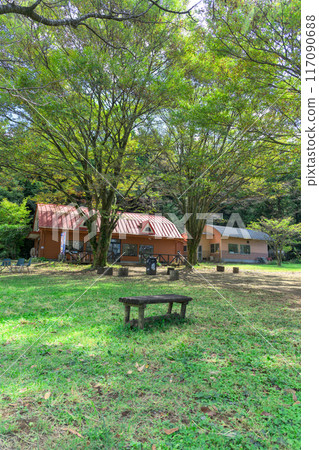 秋意盎然的商店建築和農場/公園風景“山田農場牛奶村”阿蘇區西原村 秋意盎然的商店建築和農場/公園風景“山田農場牛奶村”阿蘇區西原村 117090688
