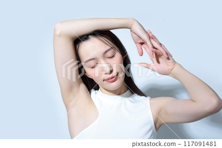 女性肖像拉伸圖像 117091481