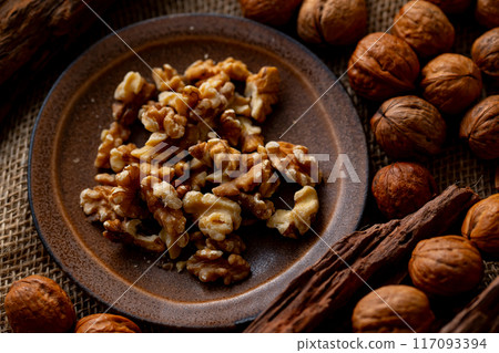 walnuts, nut, nuts 117093394
