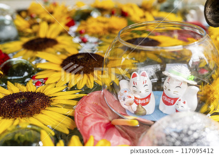 Sunflower flower water fountain at Takekoma Shrine, Iwanuma City, Miyagi Prefecture 117095412