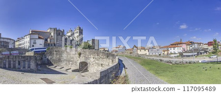 Panoramic view of Porto cathedral and city center in morning time Panoramic view of Porto cathedral and city center in morning time 117095489