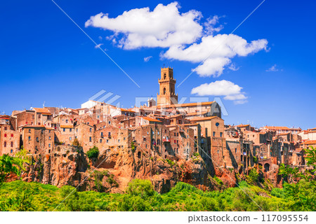 Pitigliano, Italy. Small charming medieval town over tufa cliffside in southern Tuscany, Italy. 117095554