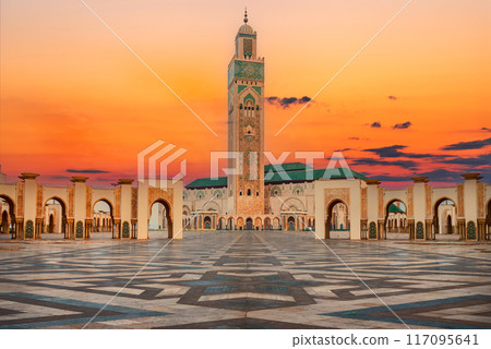 Casablanca, Morocco. Front view of the Hassan II mosque and the highest minaret in the world, Arabian style Casablanca, Morocco. Front view of the Hassan II mosque and the highest minaret in the world, Arabian style 117095641