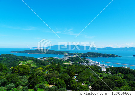 Summer scenery of the Seto Inland Sea seen from Ushimado Olive Garden 4 Setouchi City, Okayama Prefecture 117096603