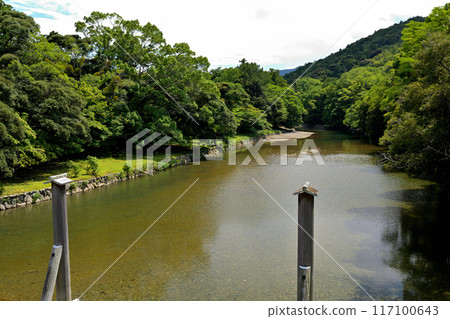 三重伊勢神宮內宮 117100643