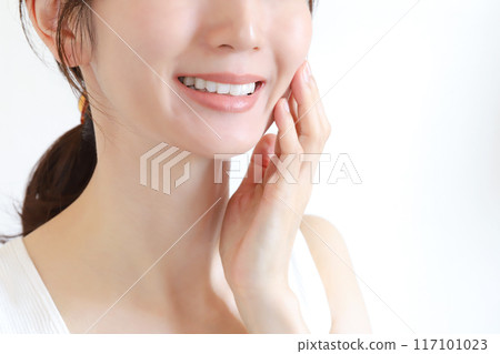 女性面部皮膚護理 117101023