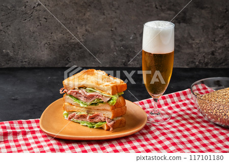 homemade roast beef sandwich 117101180