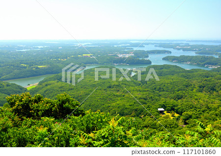 三重縣伊勢志摩:從橫山展望台眺望的景色 三重縣伊勢志摩:從橫山展望台眺望的景色 117101860