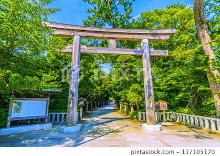 Samukawa cityscape in Japan, overlooking the third torii gate of Samukawa Shrine, Ichinomiya of Sagami Province (July 21, 2024) Samukawa cityscape in Japan, overlooking the third torii gate of Samukawa Shrine, Ichinomiya of Sagami Province (July 21, 2024) 117105170