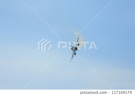 Circling Air Self-Defense Force F-2 fighter jet Circling Air Self-Defense Force F-2 fighter jet 117109179