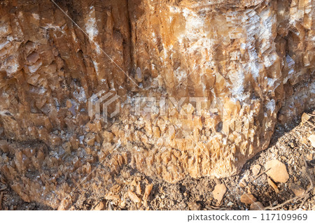 Crystalline Calcite Formation in Natural Sunlight Crystalline Calcite Formation in Natural Sunlight 117109969