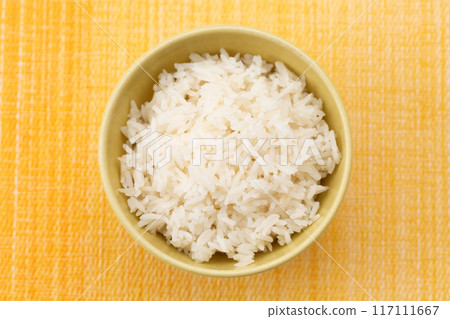 新鮮熟透的泰國米（秈米、茉莉米） 117111667