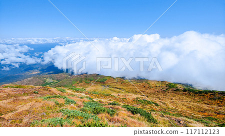 Climbing Mt. Chokai in autumn: the view from the Seven High Mountains 117112123