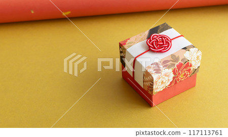 結婚禮物、年終禮物、日式禮物形像素材 117113761