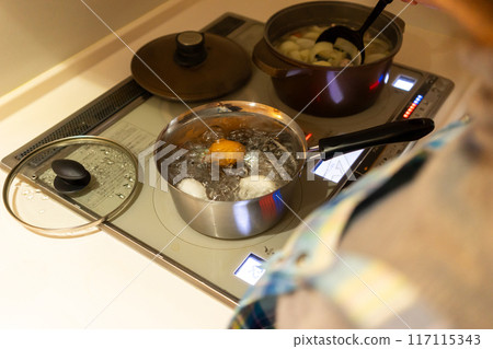 Boil eggs in a pan Boil eggs in a pan 117115343