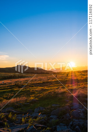 Utsukushigahara - Evening scenery 117116892
