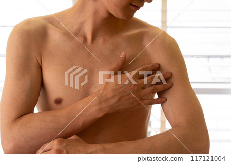 Men's beauty salon body care 117121004