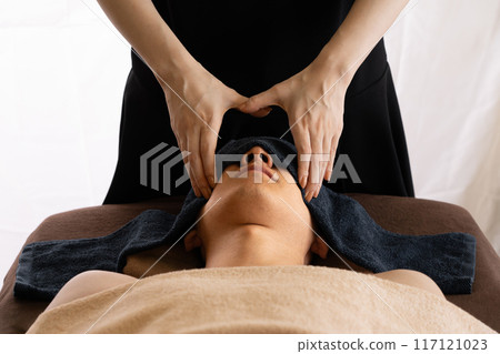 Men's facial beauty treatments Men's facial beauty treatments 117121023